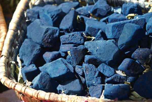 indigo-colored-rocks-650x436