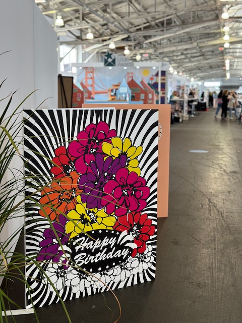 StandingLargeCards 04